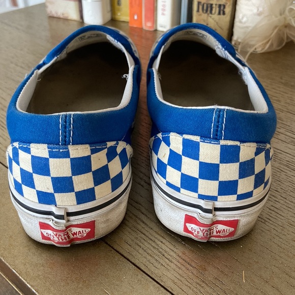 Vans - Picture 3 of 4